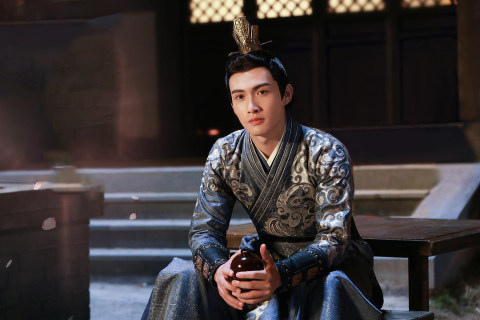 肖向飞,林子晴,宋文作和彭渤联袂主演,张馨予和黄勐特别出演的古装